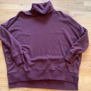 Maroon sweatshirt